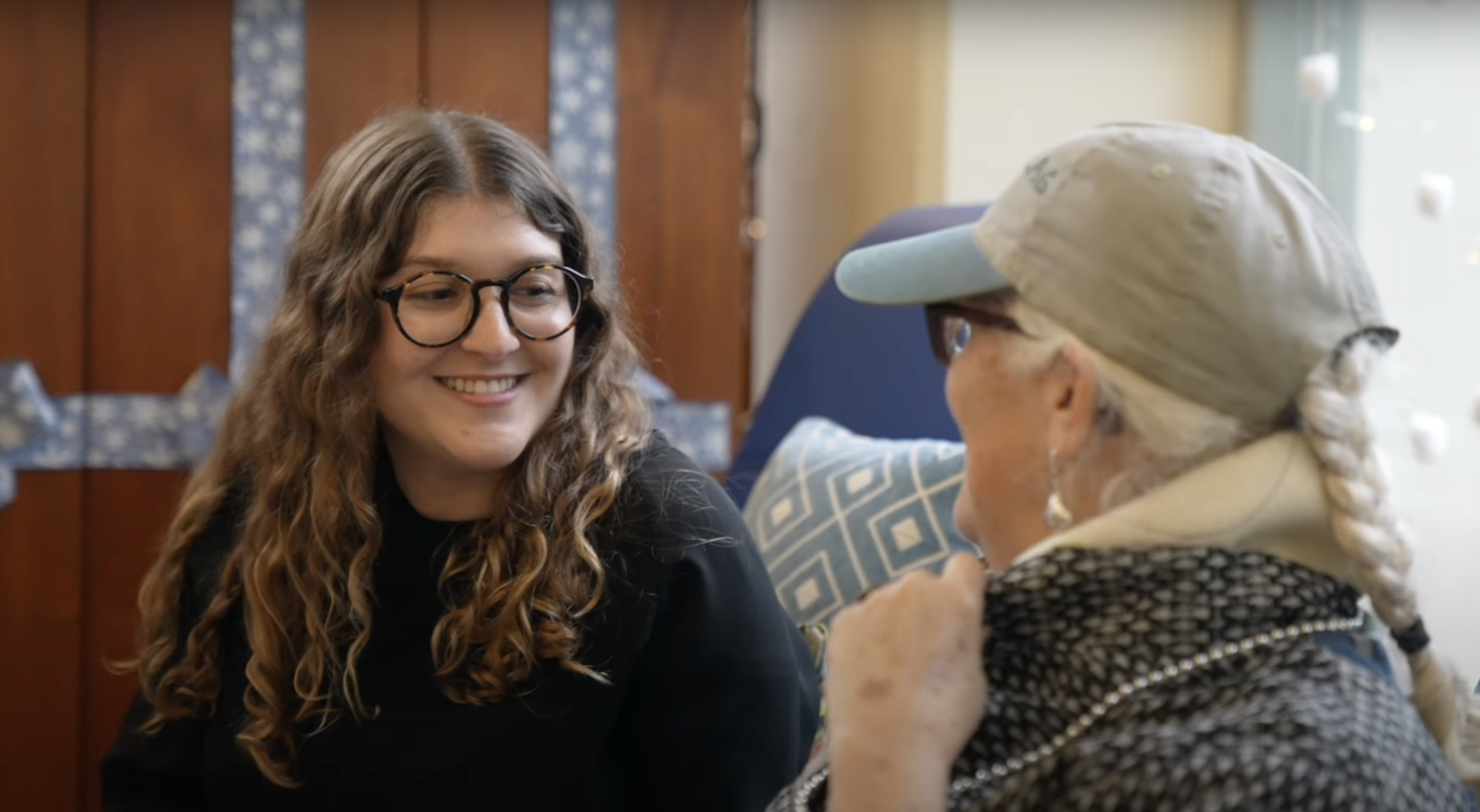 Innovative Dementia Care: How Companioa Supports Families & Caregivers | Institute on Aging